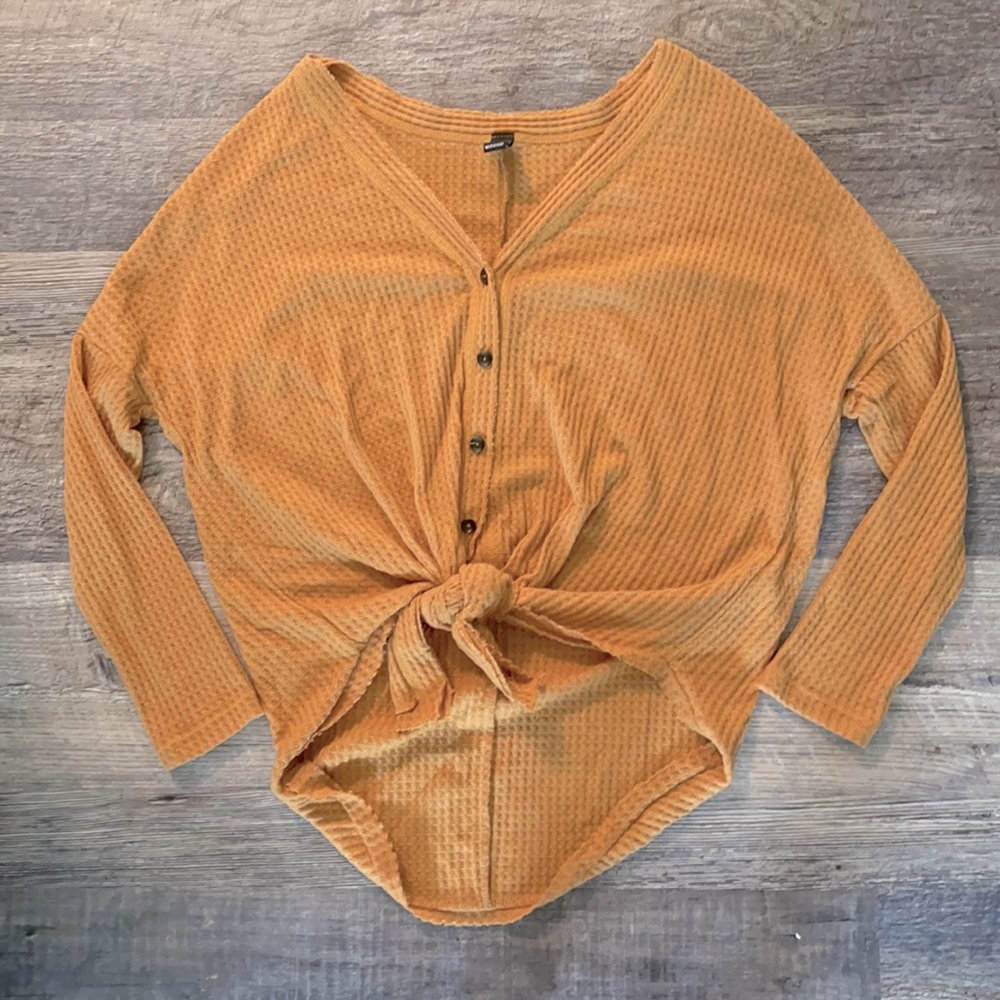 WOMANS Windsor Button Down Shirt